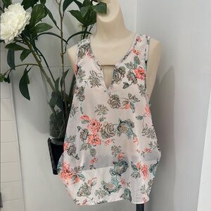 Live 4 Truth Floral Sleeveless Blouse